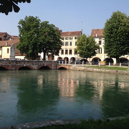 Holiday Treviso Suite Lombardi Exterior foto